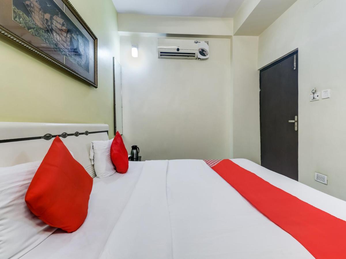 Oyo 82143 Green Park Sapan Ranchi Esterno foto